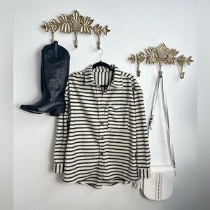 🆕Fleece Striped Button-Up Shirt shacket M/L